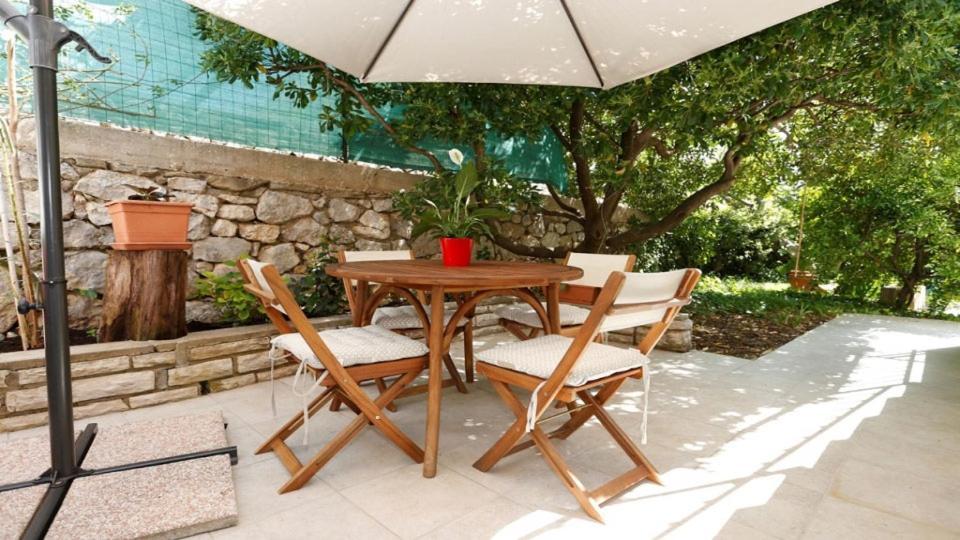 Apartment Vesna With Terrace Baška Exterior foto